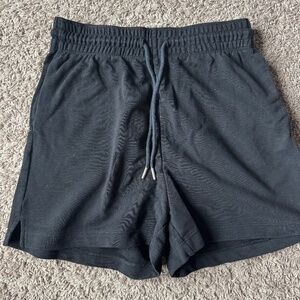 H&M size black shorts